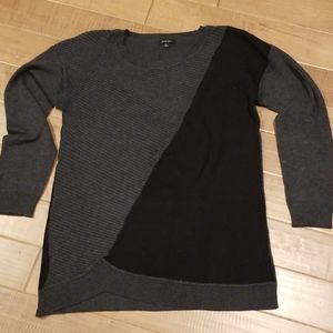 Women's sweater